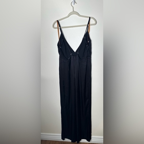 Fame and Partners Benton Jumpsuit Black Satin Size 14 - Picture 3 of 10